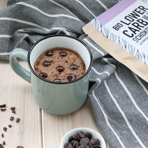 Mélange à gâteau au chocolat biologique à faible teneur en glucides pour gâteaux, brownies et autres